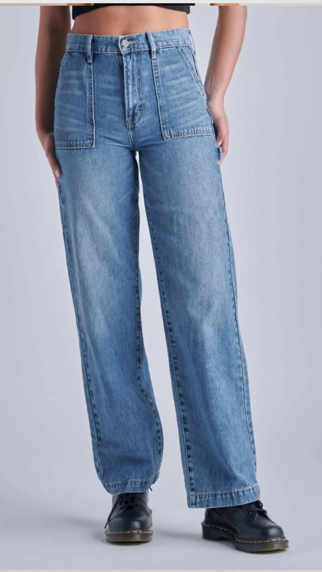 Light Wash Classic Carpenter Dad Jean