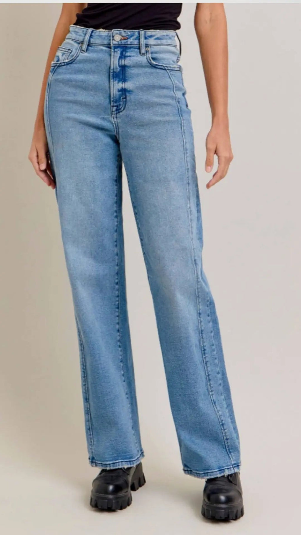 Medium Wash Curved Seam Stretch Dad Jean
