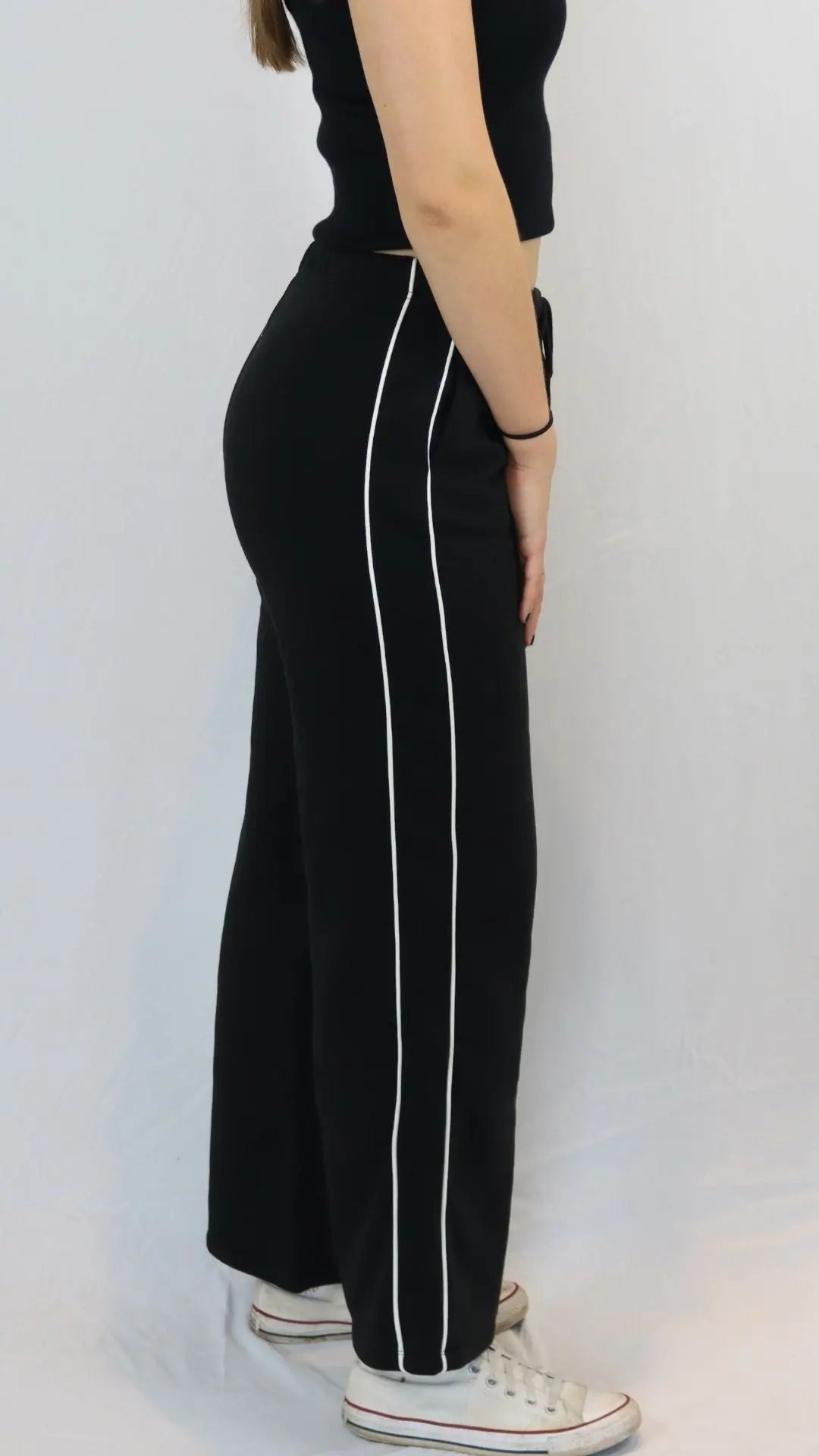 Easy Line Sweatpants - Black