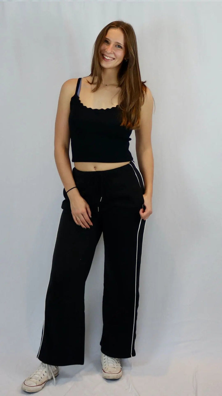 Easy Line Sweatpants - Black